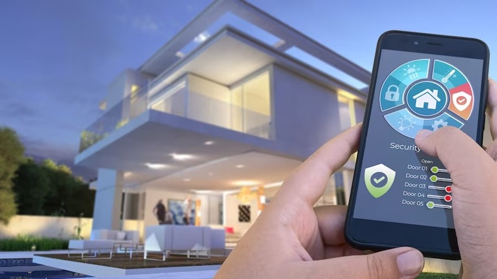 Segurança Residencial Reforçada com Fechaduras Inteligentes Controladas por Smartphone Segurança Residencial Reforçada com Fechaduras Inteligentes Controladas por Smartphone